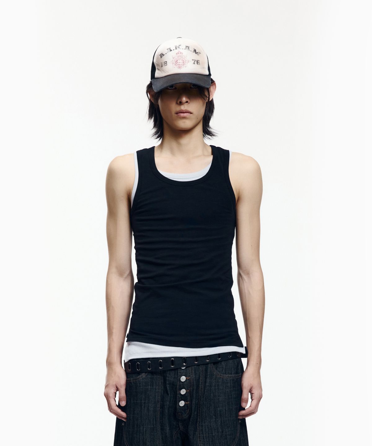 아캄(AAKAM) 2-Piece Layered Sleeveless (Black)