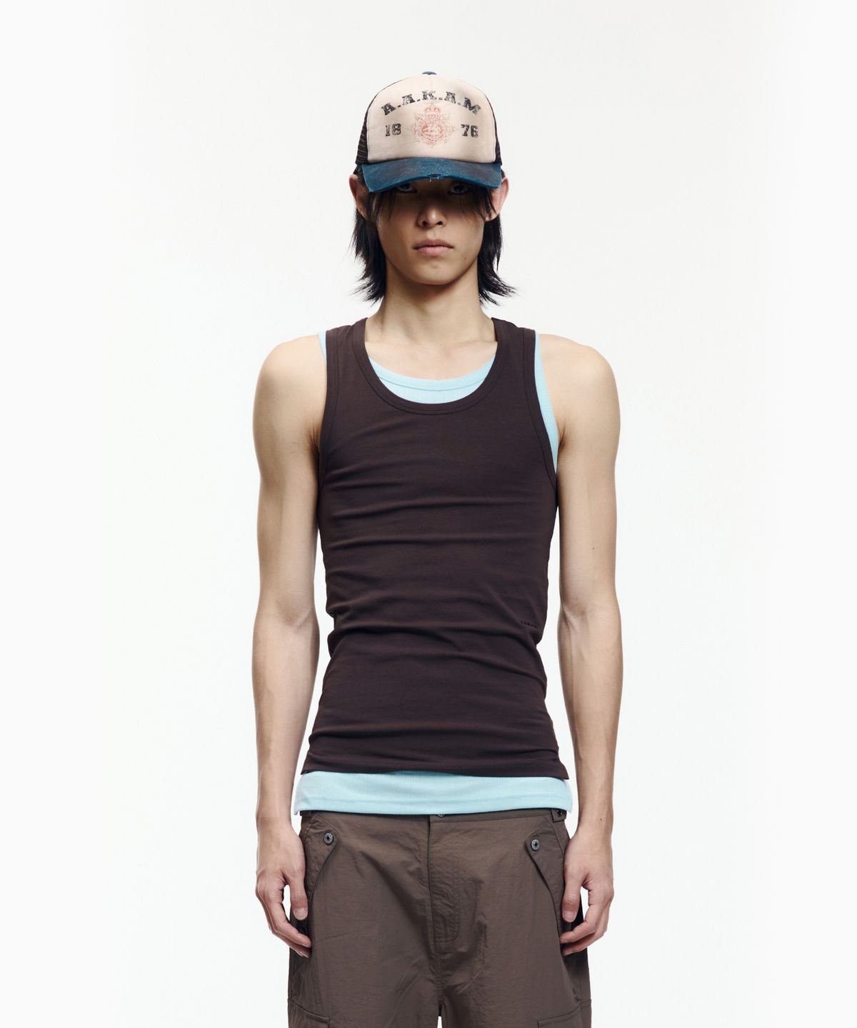 아캄(AAKAM) 2-Piece Layered Sleeveless (Brown)