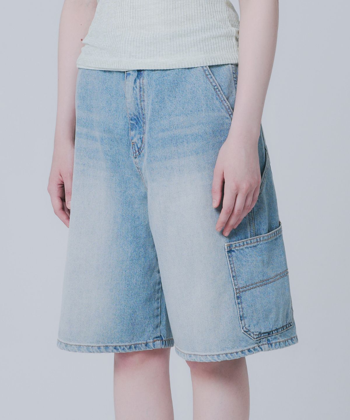 와르 포 우먼(WAARFORWOMAN) W1151 스티치 포인트 숏팬츠_중청