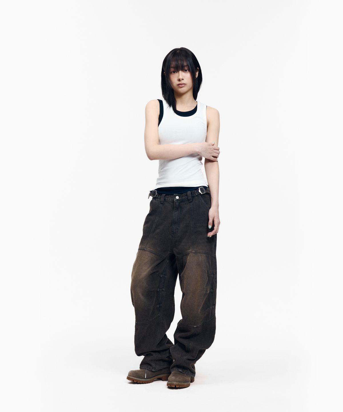 아캄(AAKAM) 2-Piece Layered Sleeveless (White)