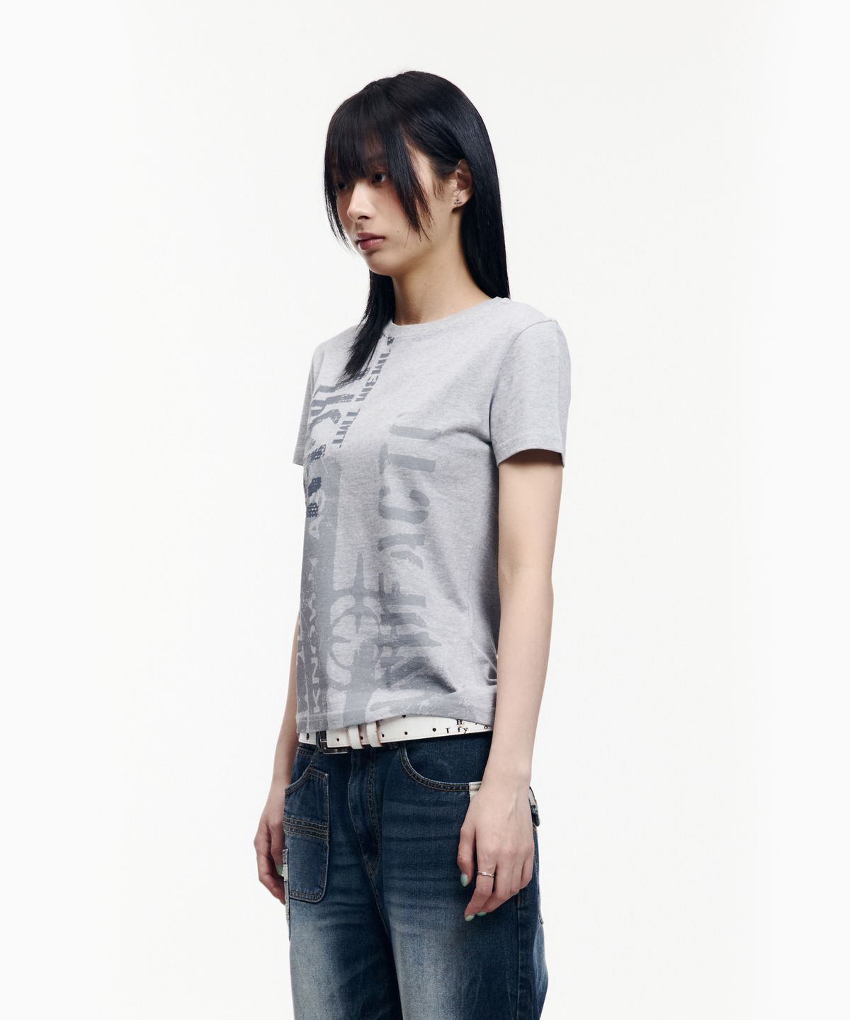 아캄(AAKAM) Aim Lettering Half Top (Gray)