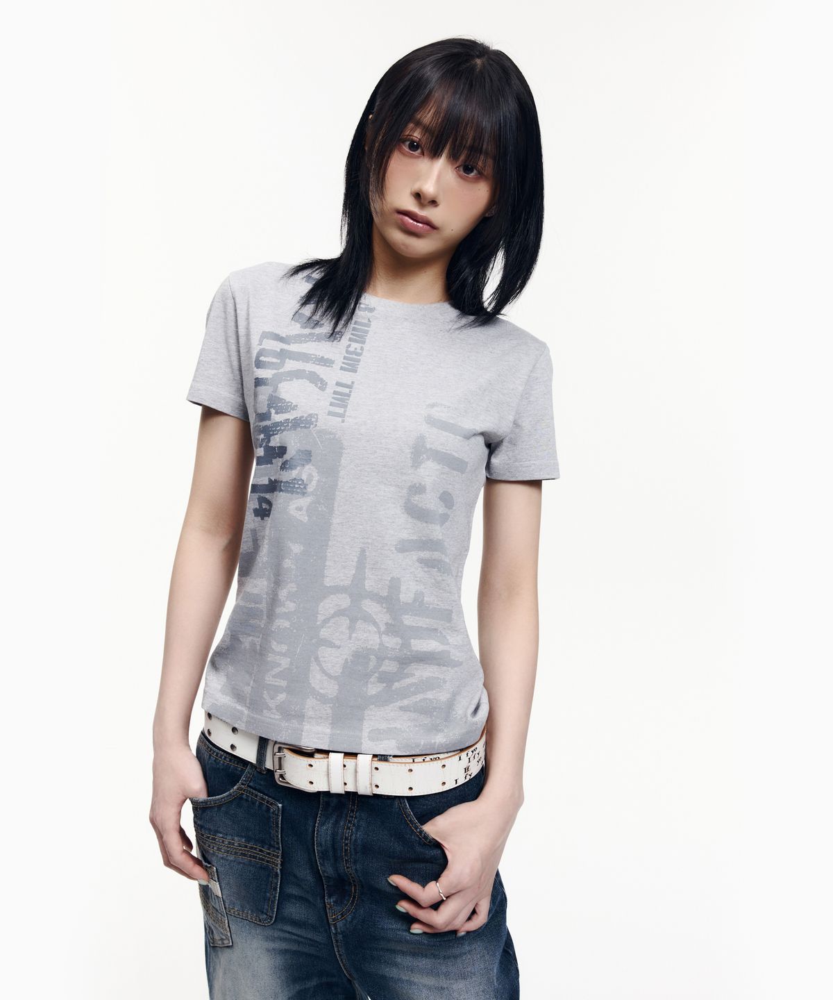 아캄(AAKAM) Aim Lettering Half Top (Gray)