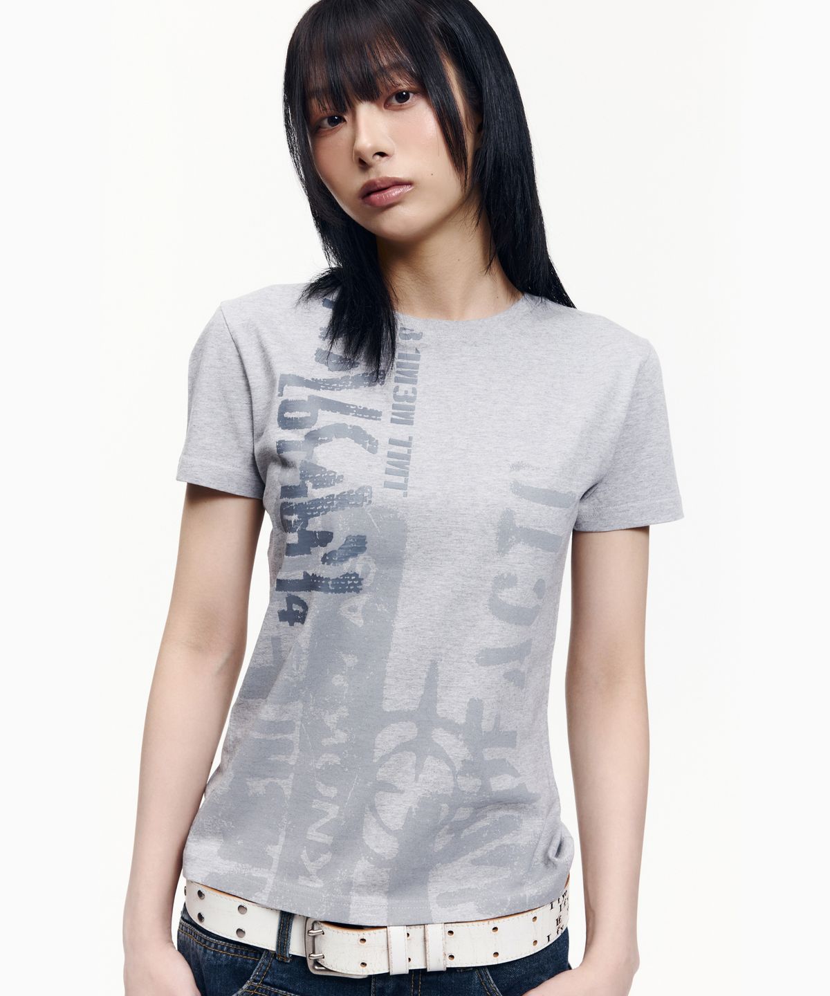 아캄(AAKAM) Aim Lettering Half Top (Gray)