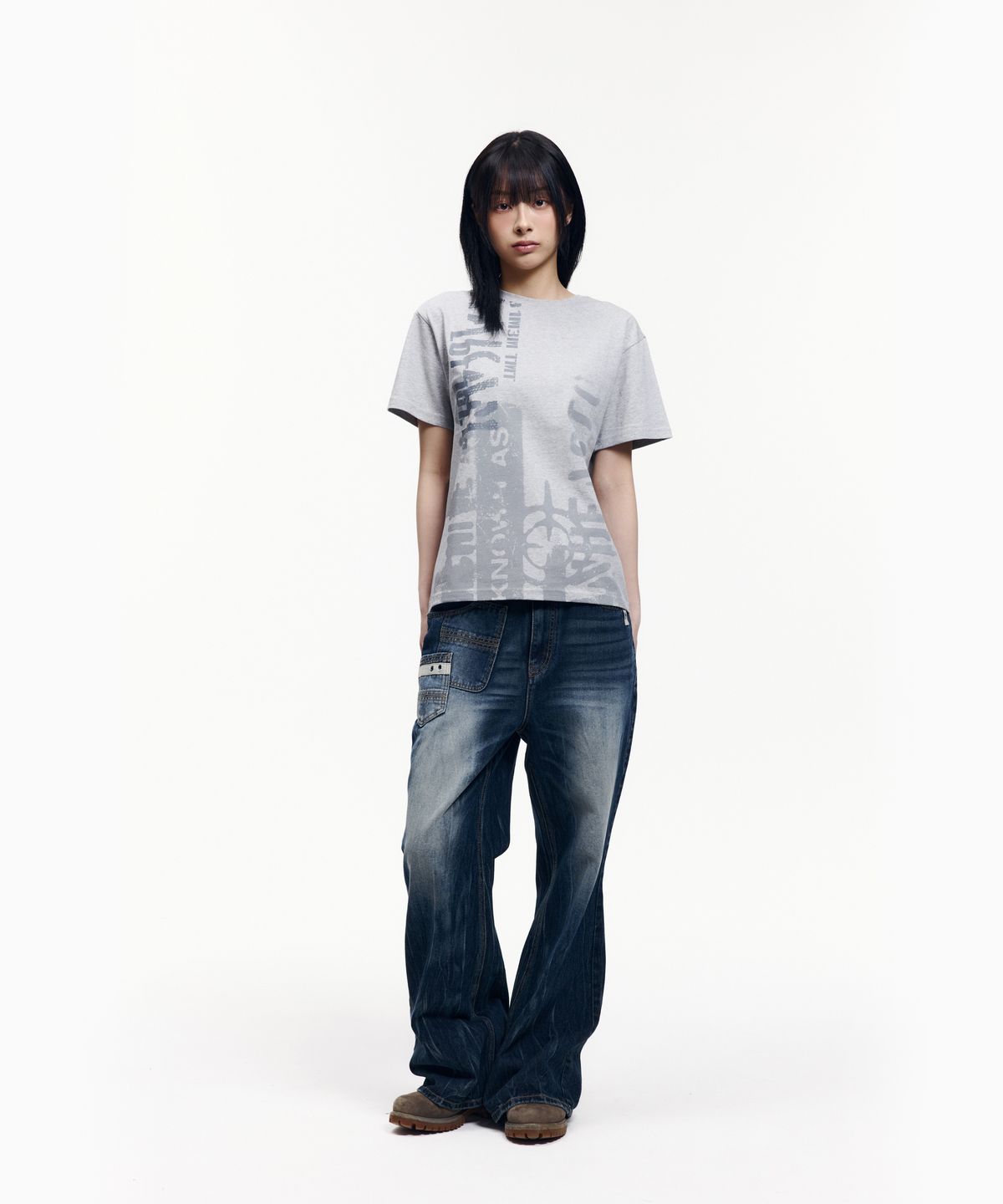 아캄(AAKAM) Aim Lettering Half Top (Gray)