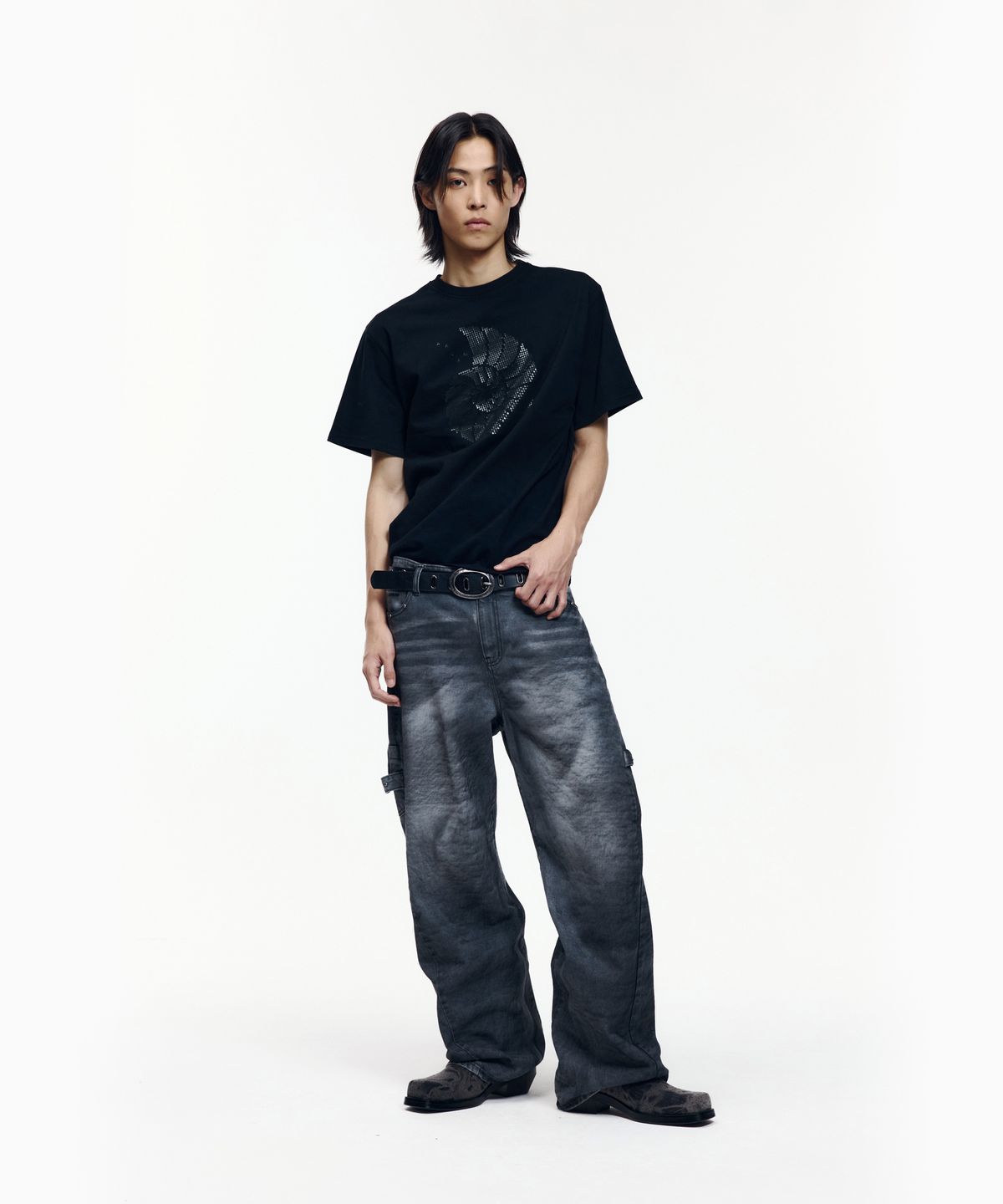 아캄(AAKAM) Ammonite Half Top (Black)