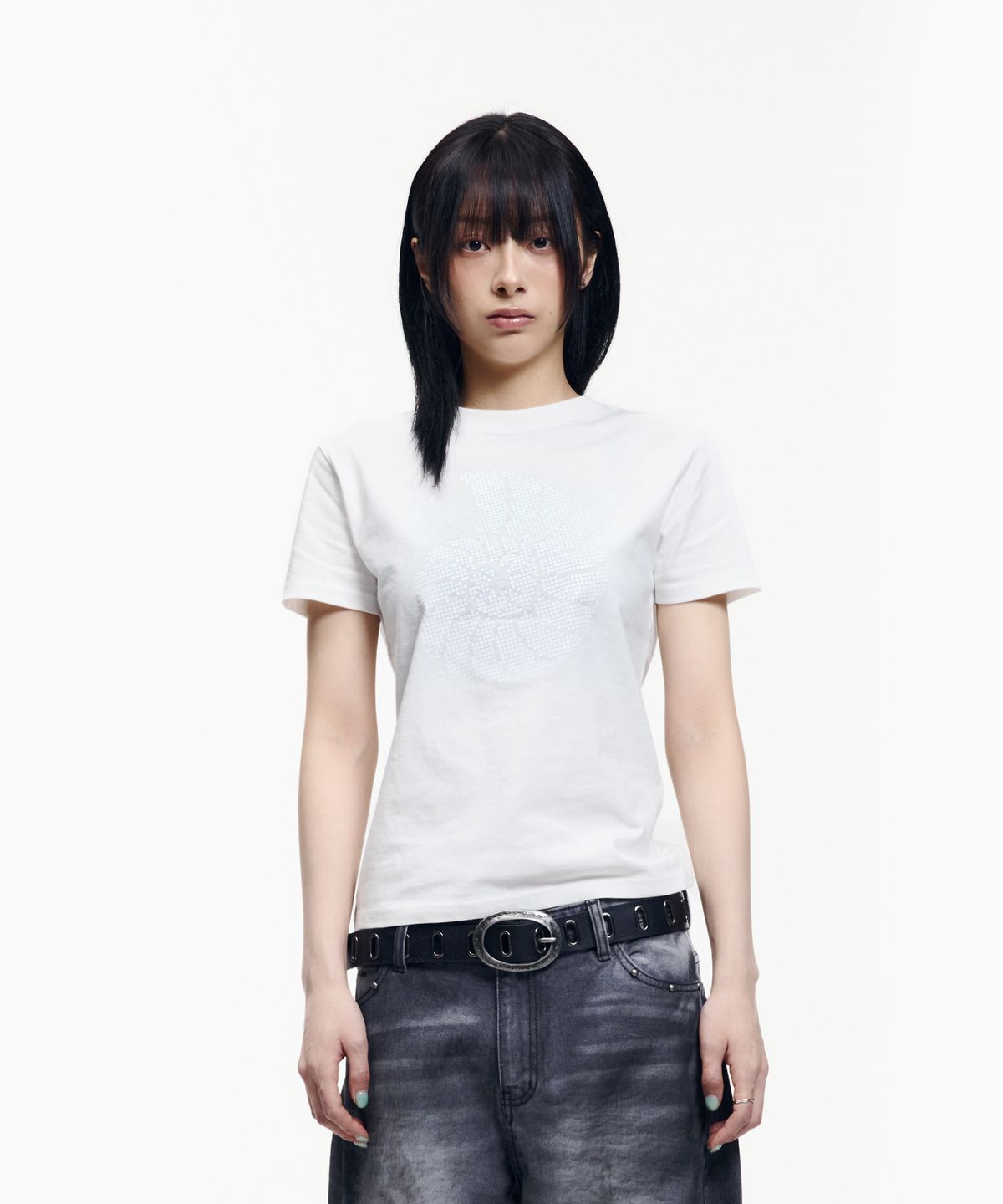 아캄(AAKAM) Ammonite Half Top (White)