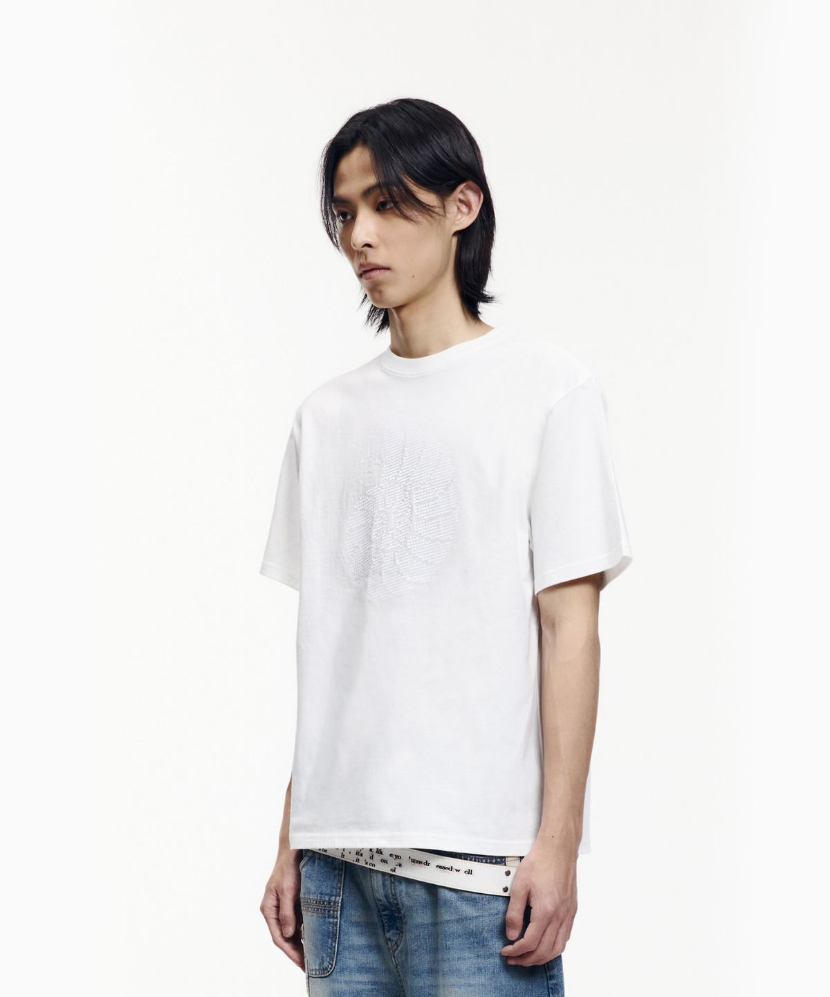 아캄(AAKAM) Ammonite Half Top (White)
