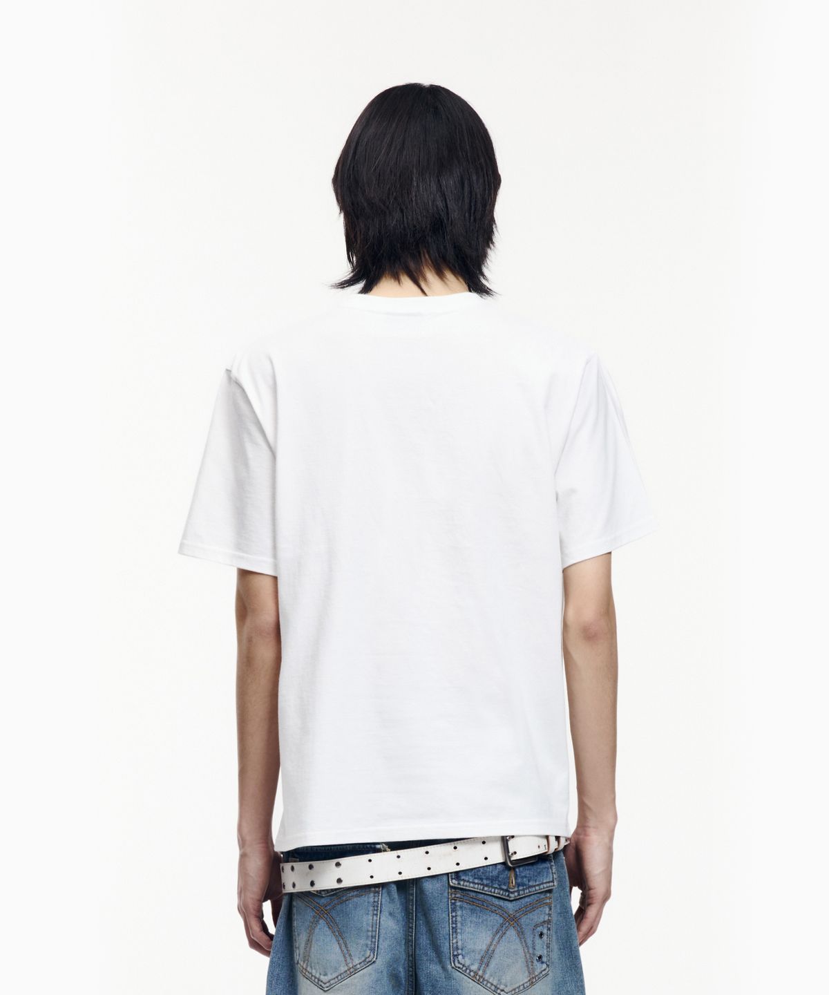 아캄(AAKAM) Ammonite Half Top (White)