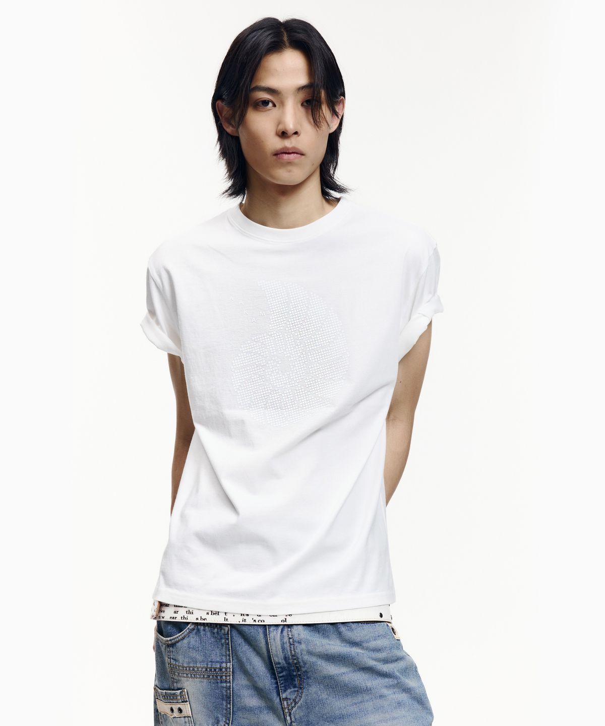 아캄(AAKAM) Ammonite Half Top (White)