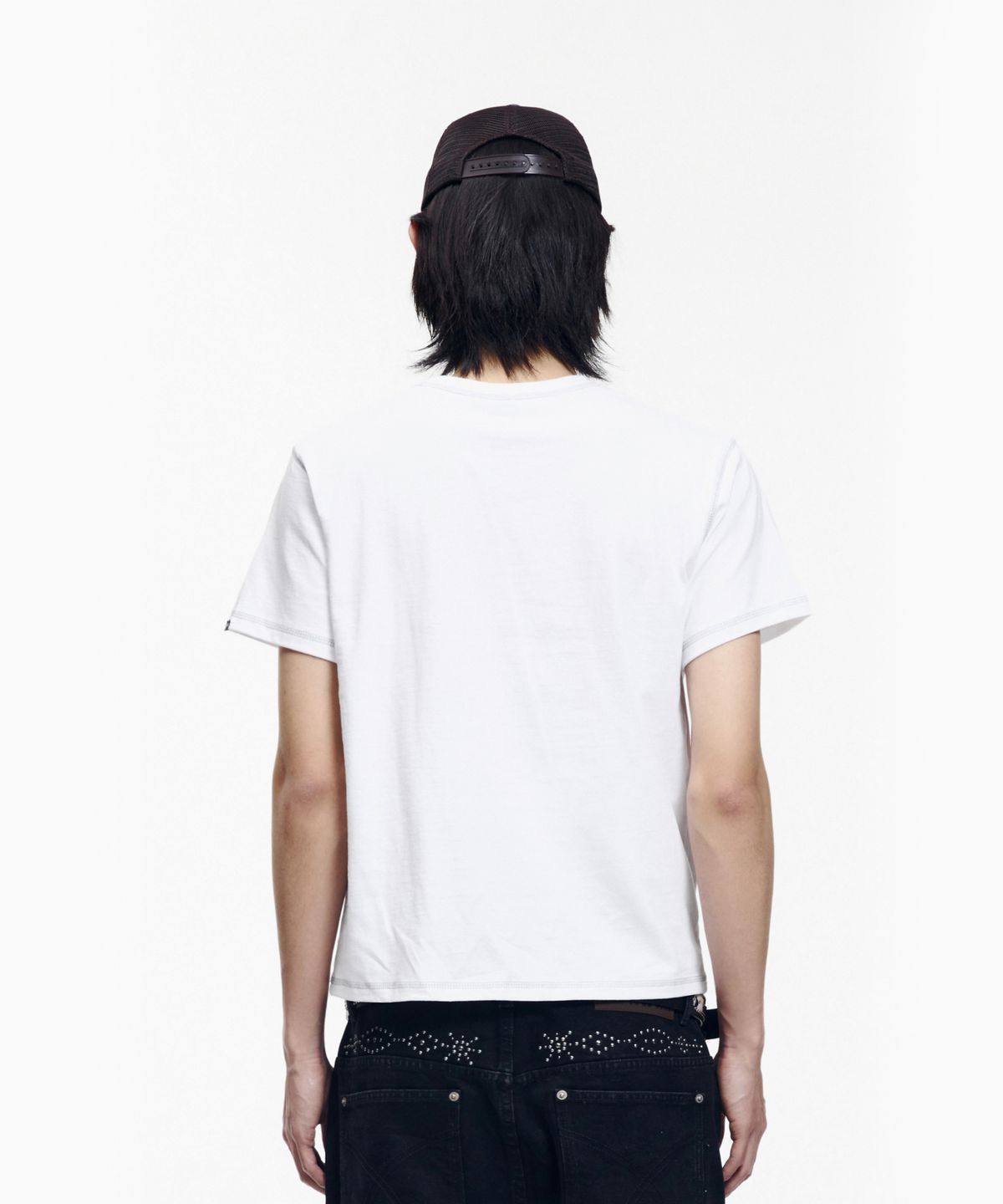 아캄(AAKAM) Big Patch CROS2 Half Top (White)
