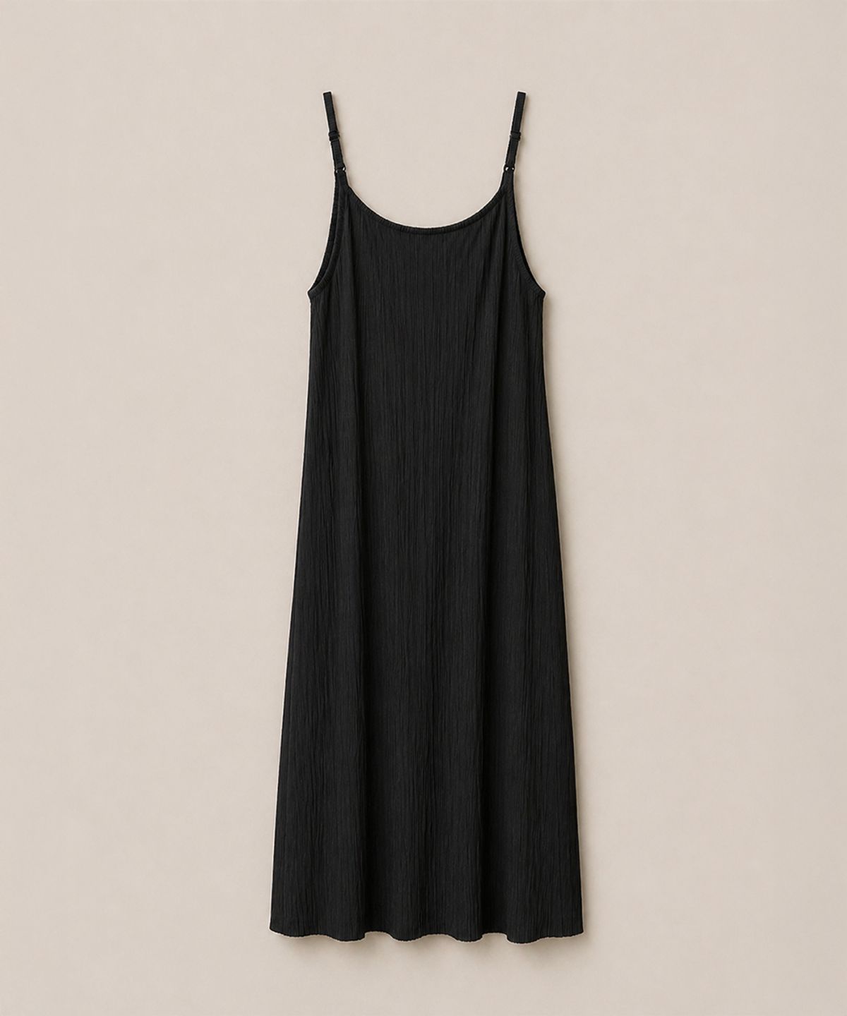 320쇼룸(320SHOWROOM) Pleated Slip Long Dress Black