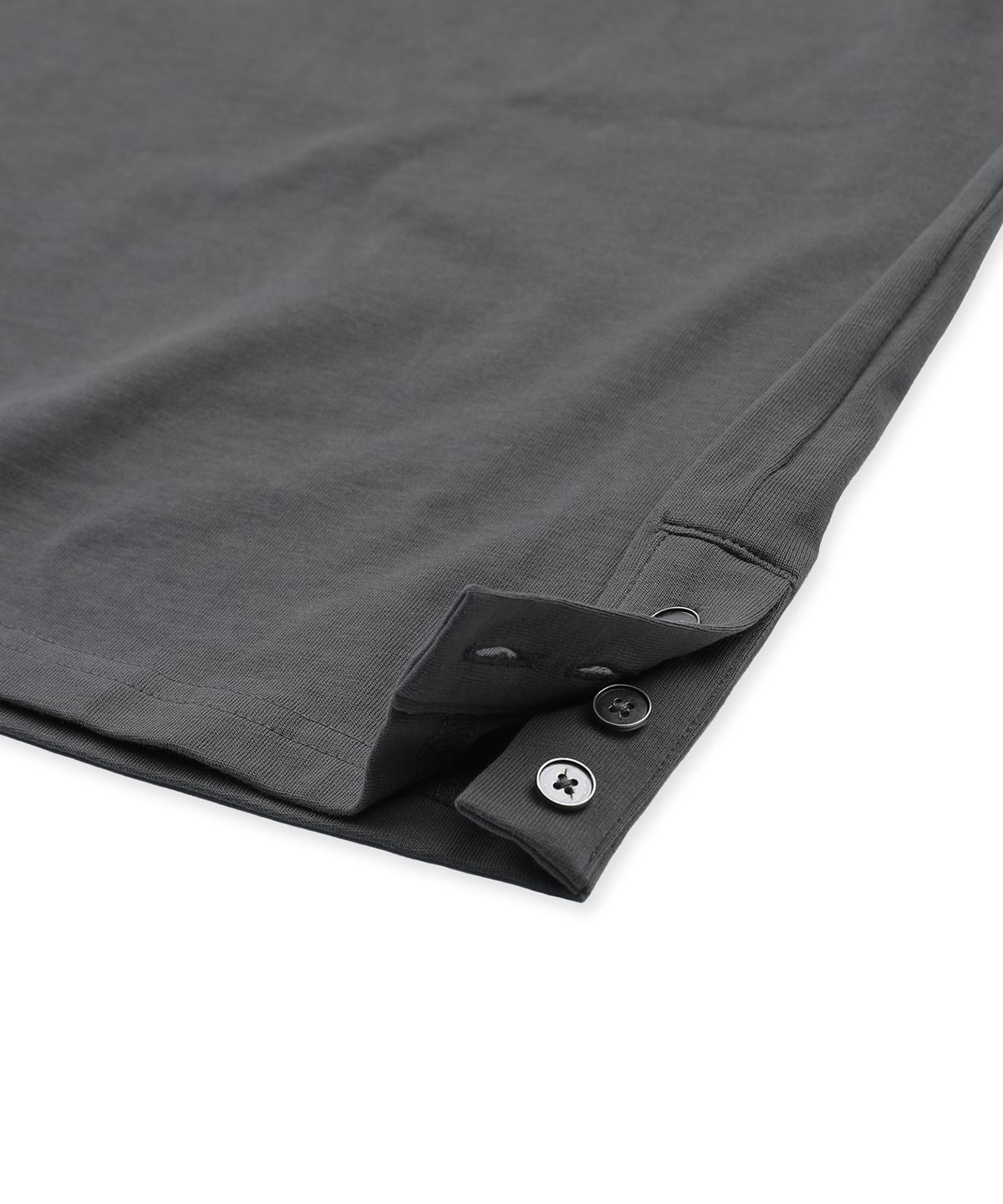 엑스톤즈(XTONZ) XTT160 E.C 헨리넥 래글런 티셔츠 (BLACK/CHARCOAL)