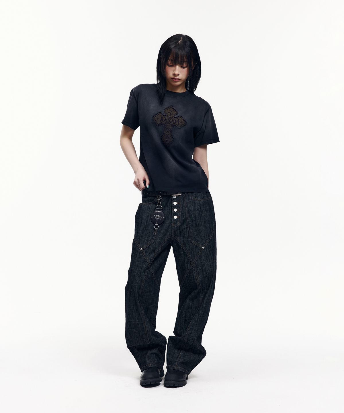 아캄(AAKAM) Dust Fade CROS2 Half Top (Black)