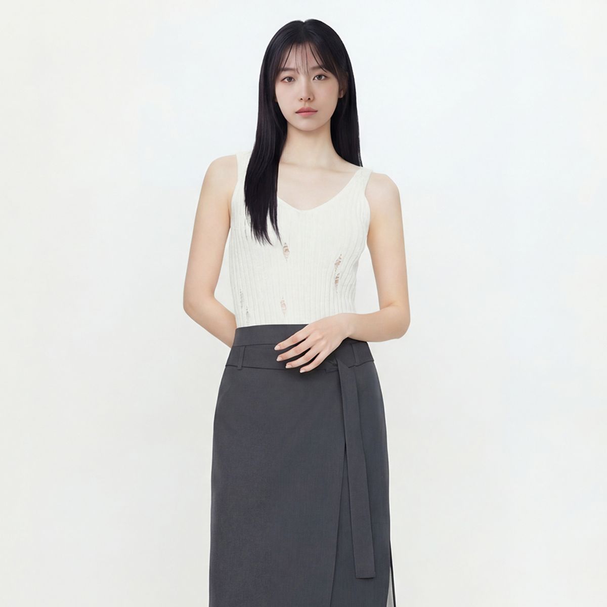 랩(LAP) 데미지 V넥 민소매 AS2KV560