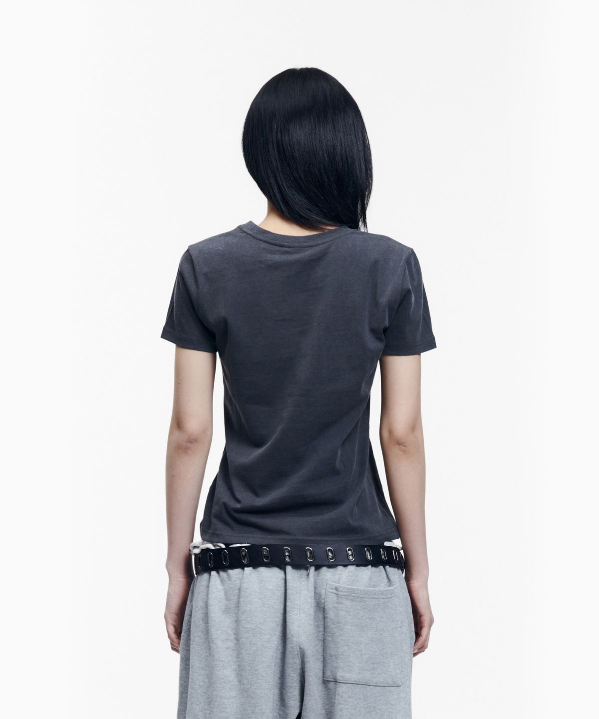 아캄(AAKAM) Razor Cross Half Top (Charcoal)