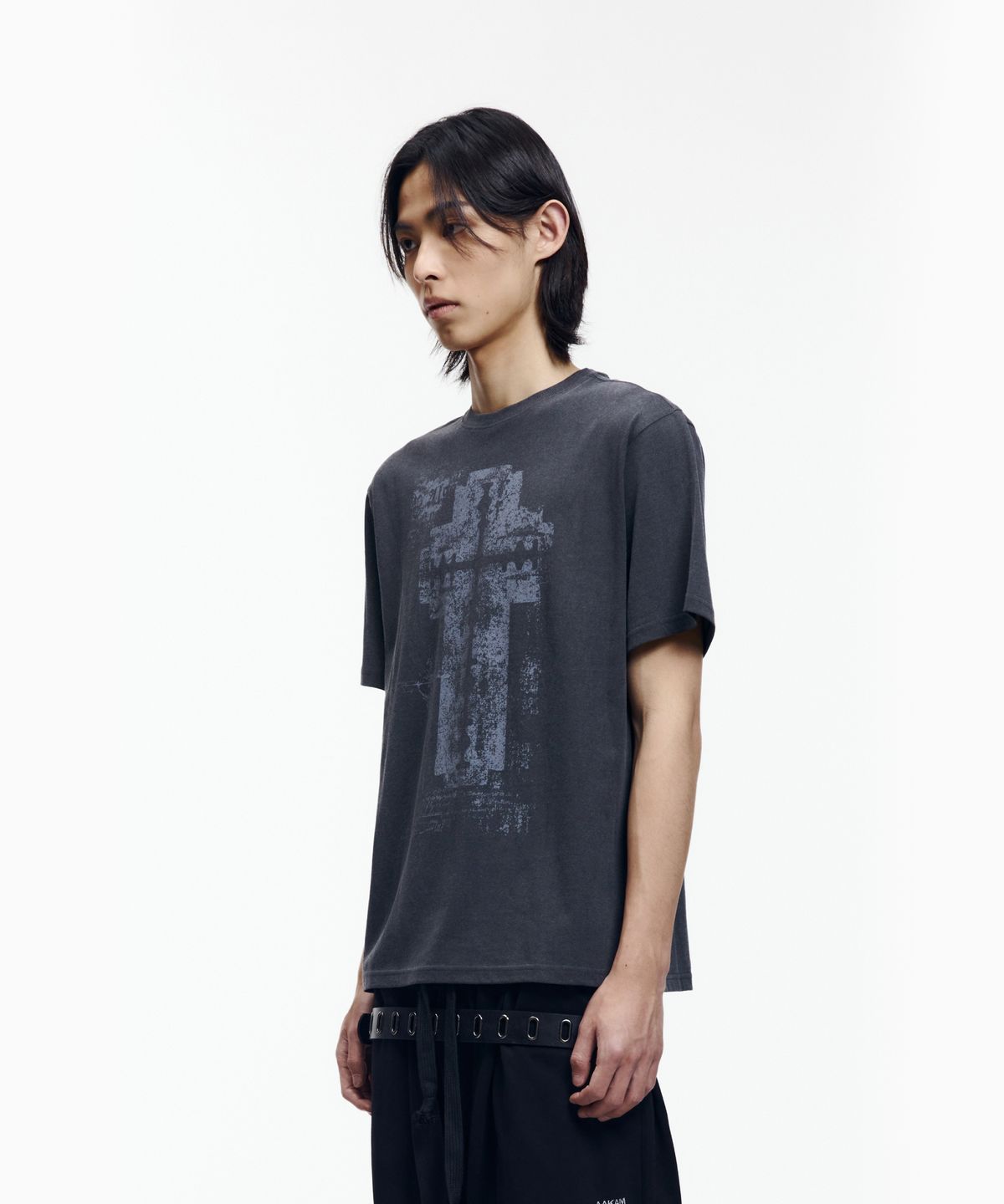 아캄(AAKAM) Razor Cross Half Top (Charcoal)