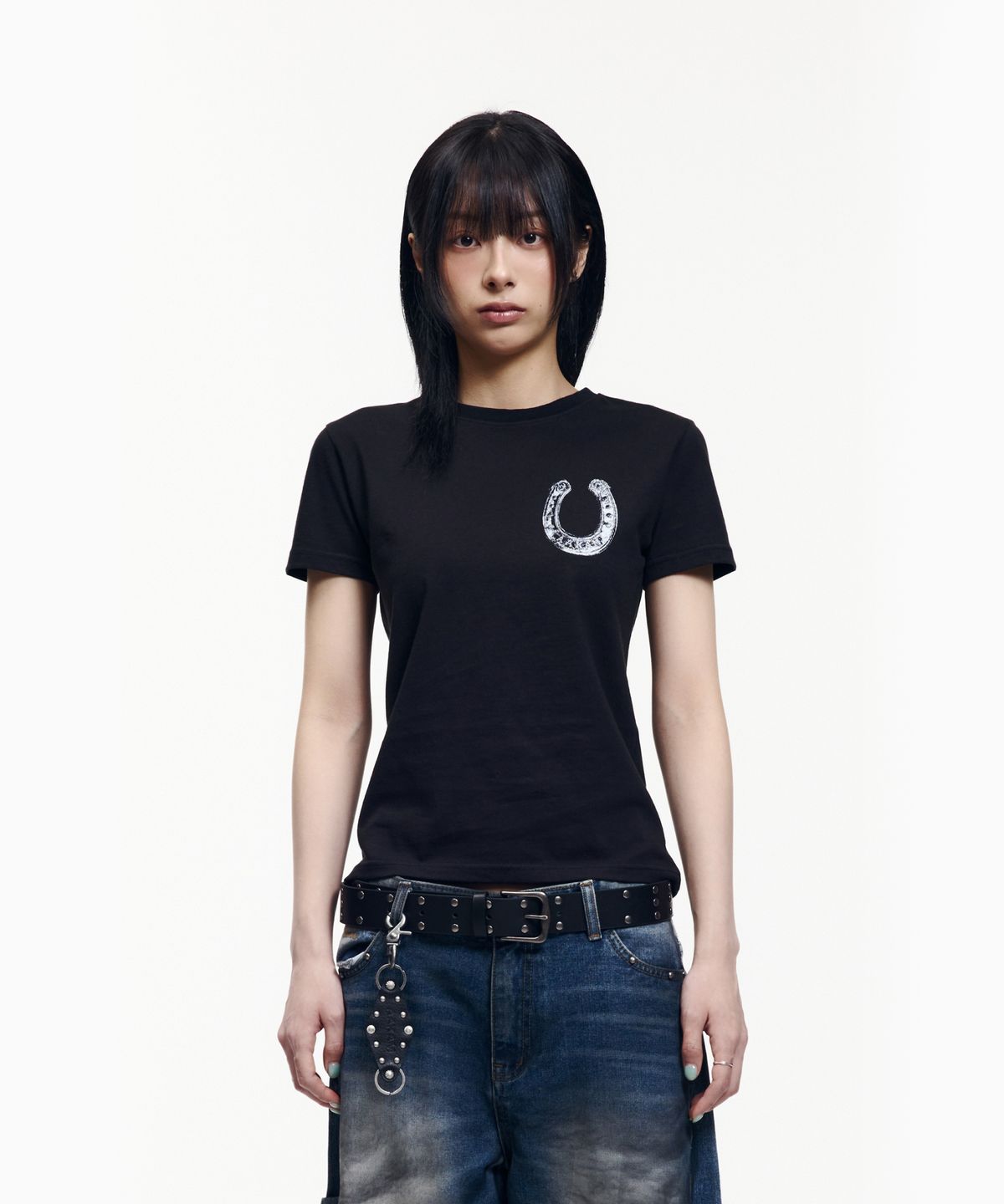 아캄(AAKAM) Rodeo Saloon Half Top (Black)