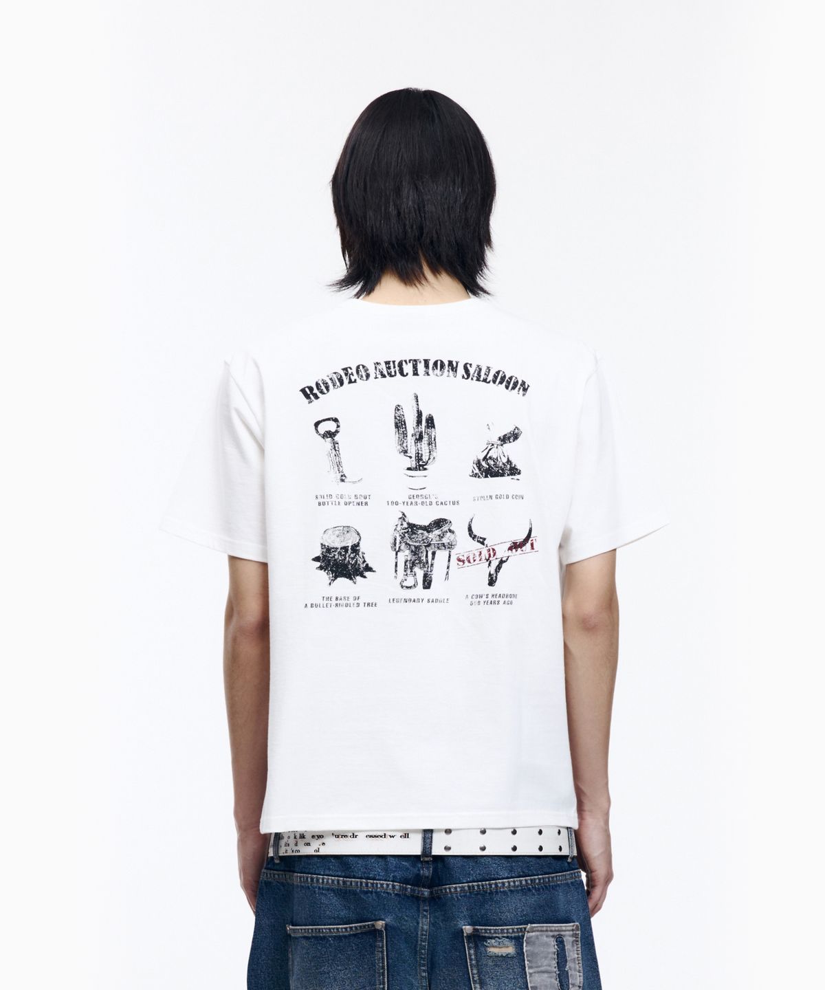 아캄(AAKAM) Rodeo Saloon Half Top (White)