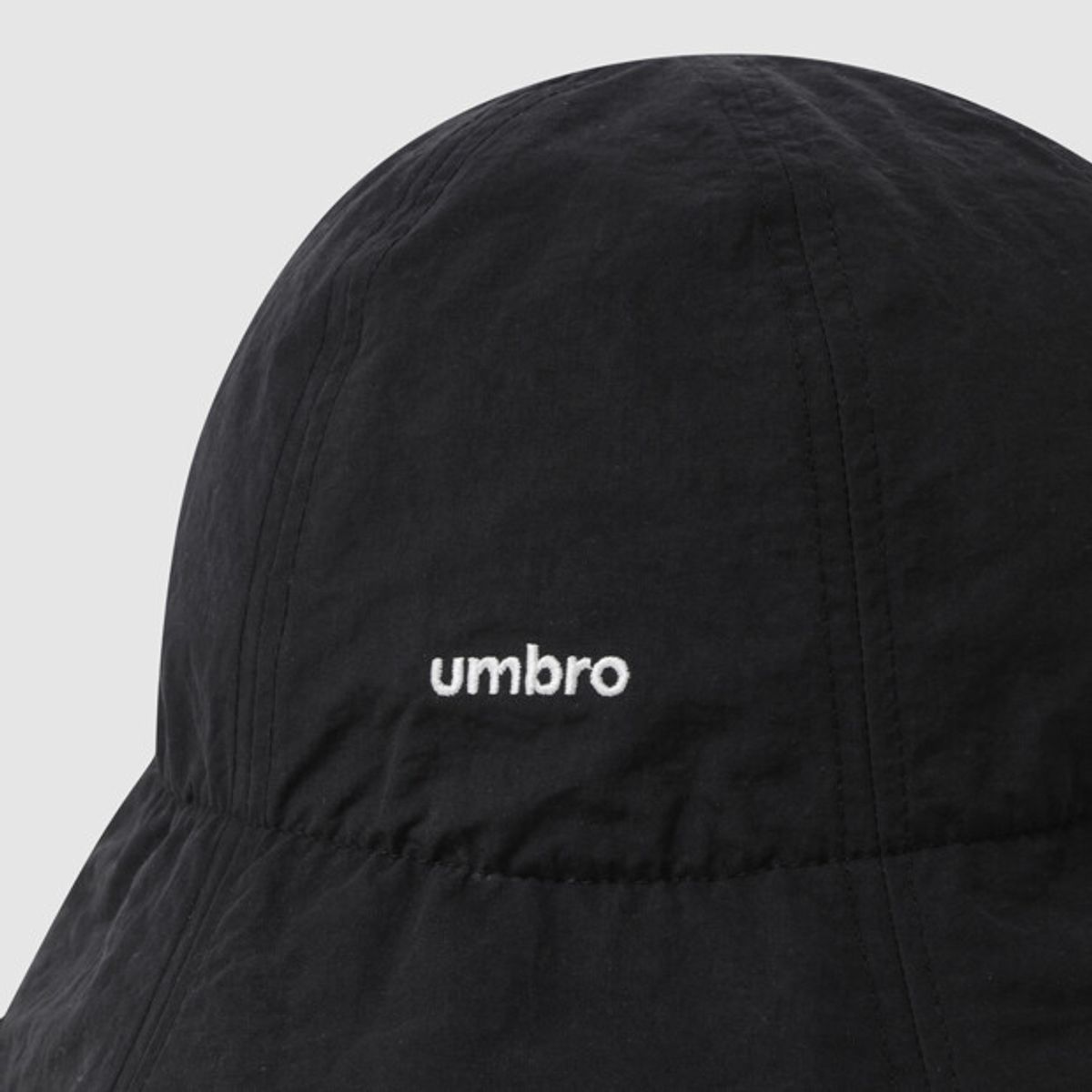 엄브로(UMBRO) 우먼스 메쉬 보닛햇 블랙 UR222CHT61