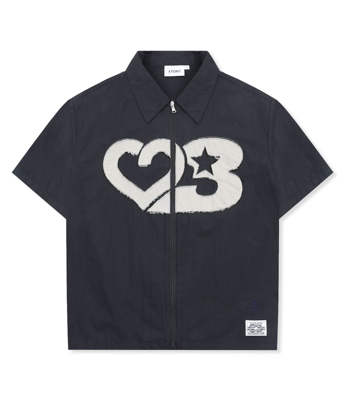 엑스톤즈(XTONZ) XTS044 러버 아플리케 크롭 셔츠 (BLACK)