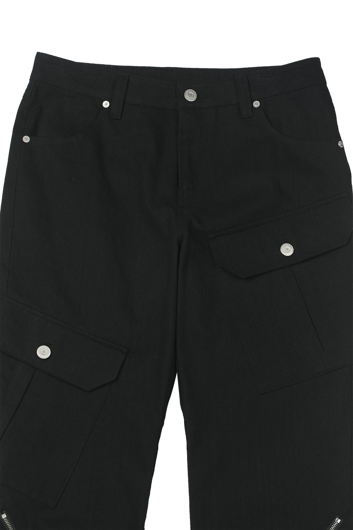 다이닛(DEINET) ZIPPER BOOTSCUT CARGO PANTS IN BLACK