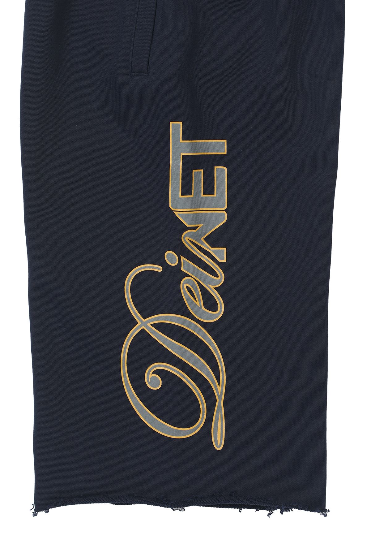 다이닛(DEINET) DN SCRIPT SWEAT BERMUDA PANTS IN NAVY