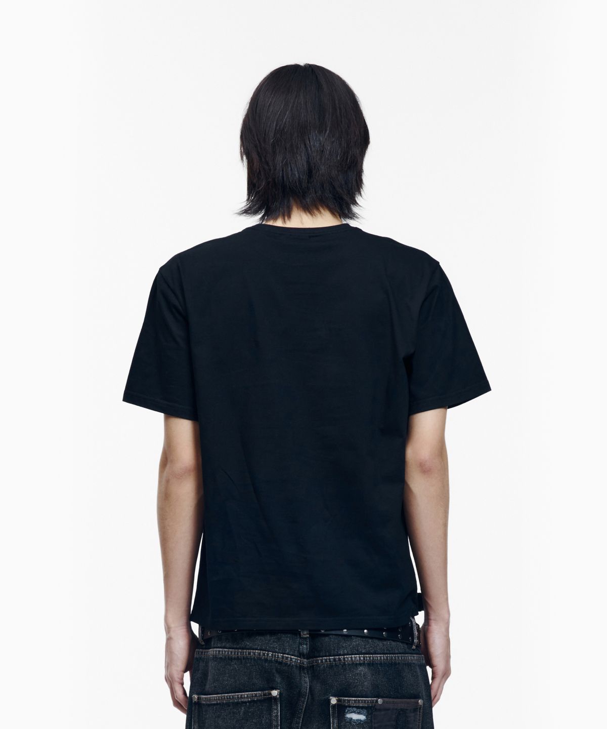 아캄(AAKAM) Trinity Cross Half Top (Black)