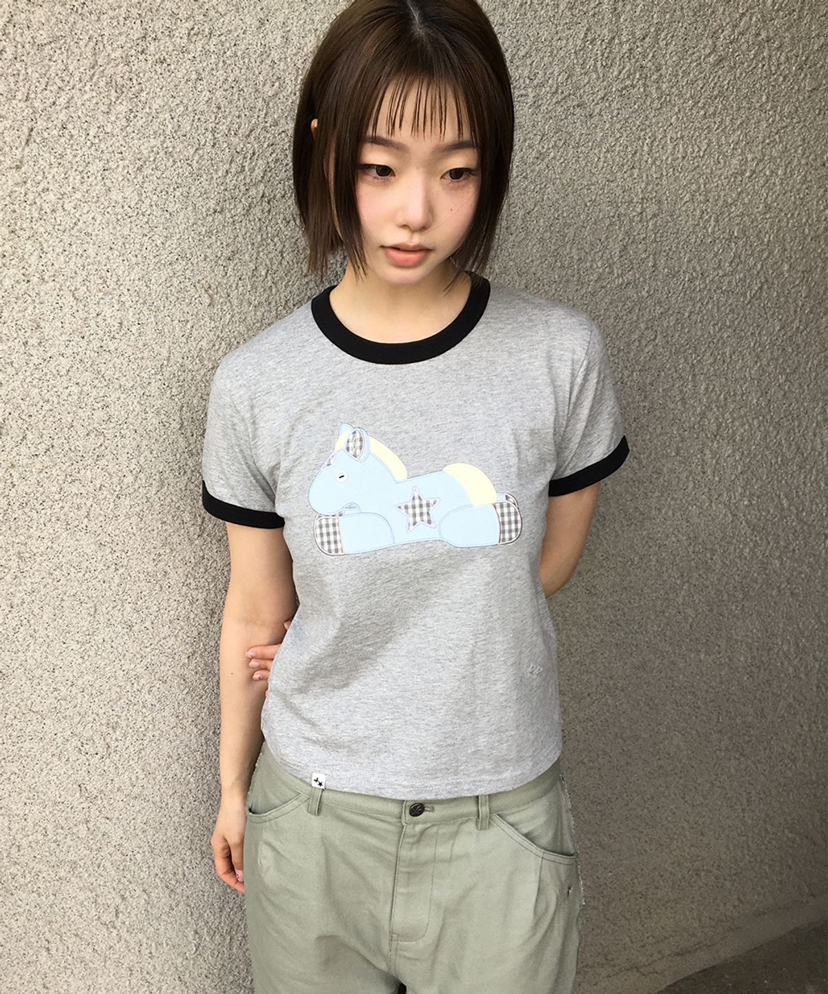 카비시(CAVISH) STAR PONY APPLIQUE SS TEE GREY(CV2GMFT520A)
