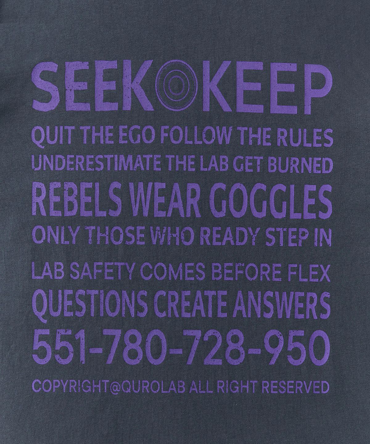 큐로랩(QUROLAB) LABORATORY RULES TEE(CHARCOAL)