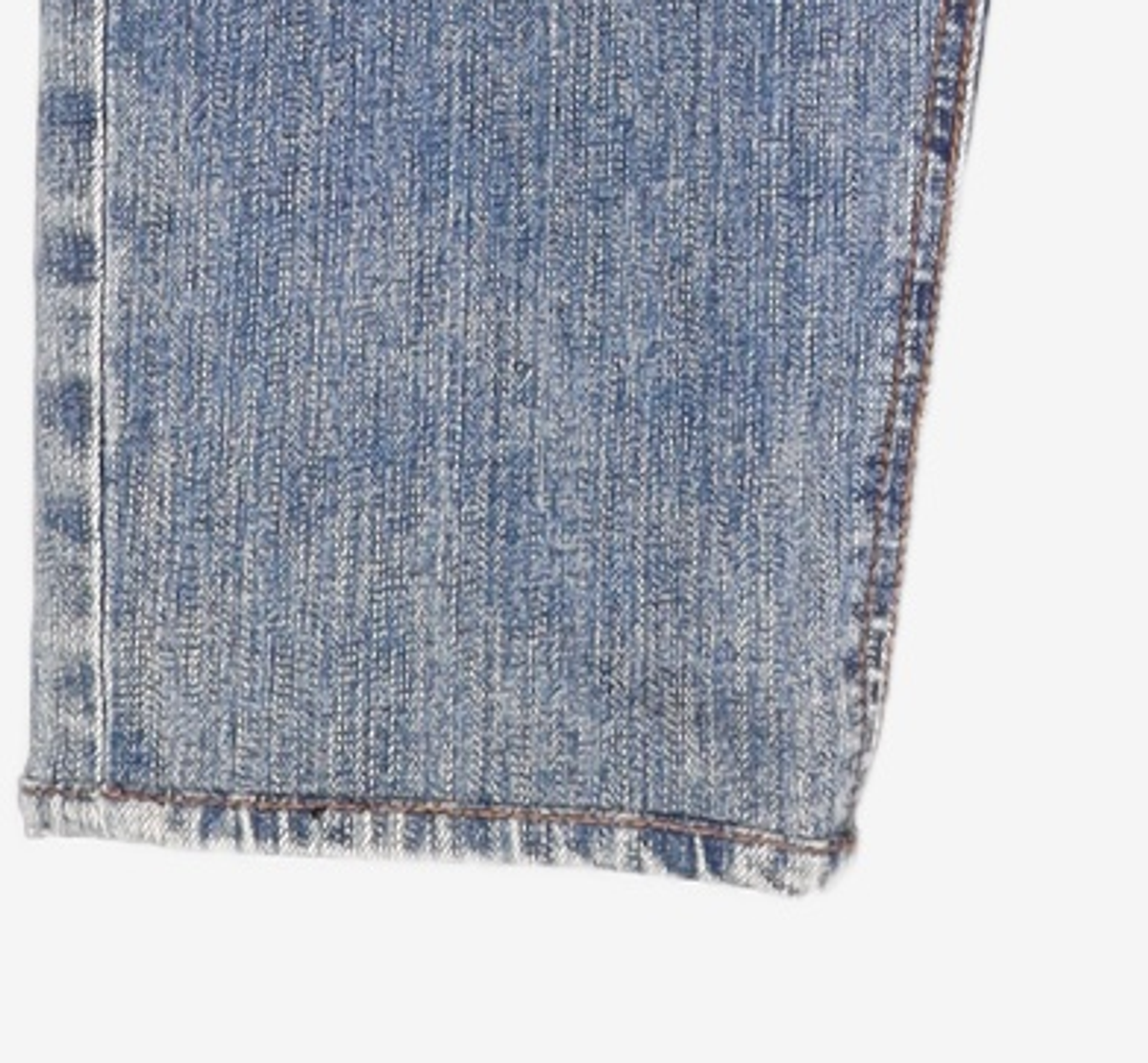 86로드(86ROAD) CHARMING BLUE CHIP / CROP TAPERED 30