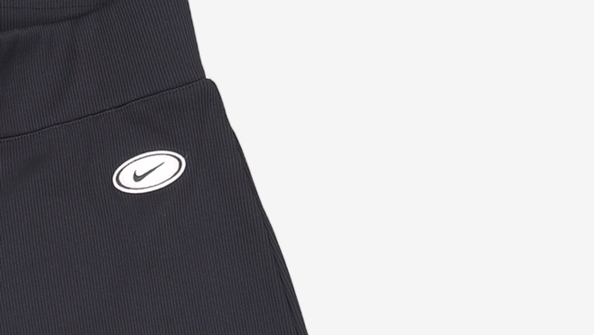 나이키(NIKE) 트레이닝 팬츠 S