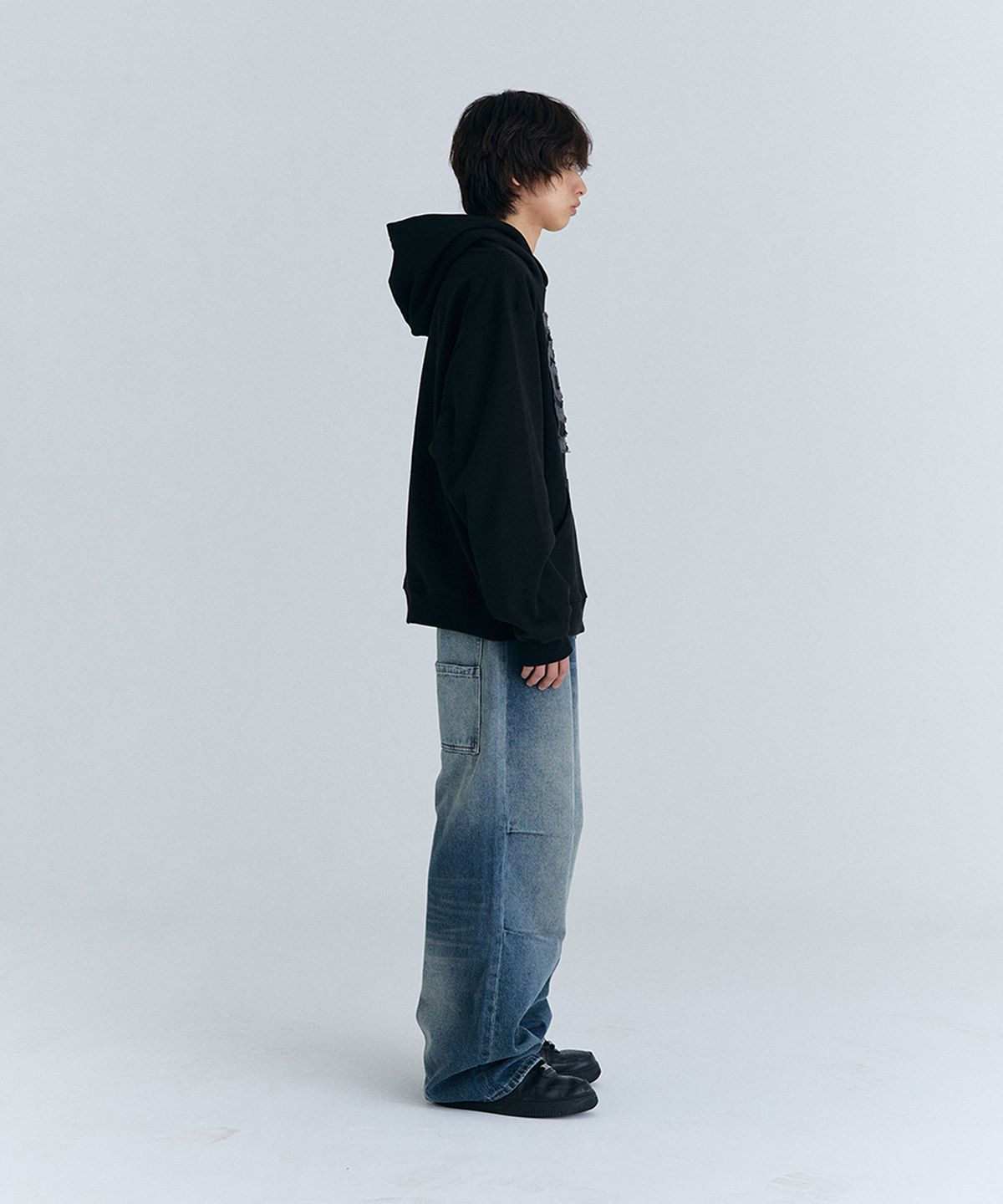 큐로랩(QUROLAB) CLOUD APPLIQUE SWEAT HOODIE(BLACK)