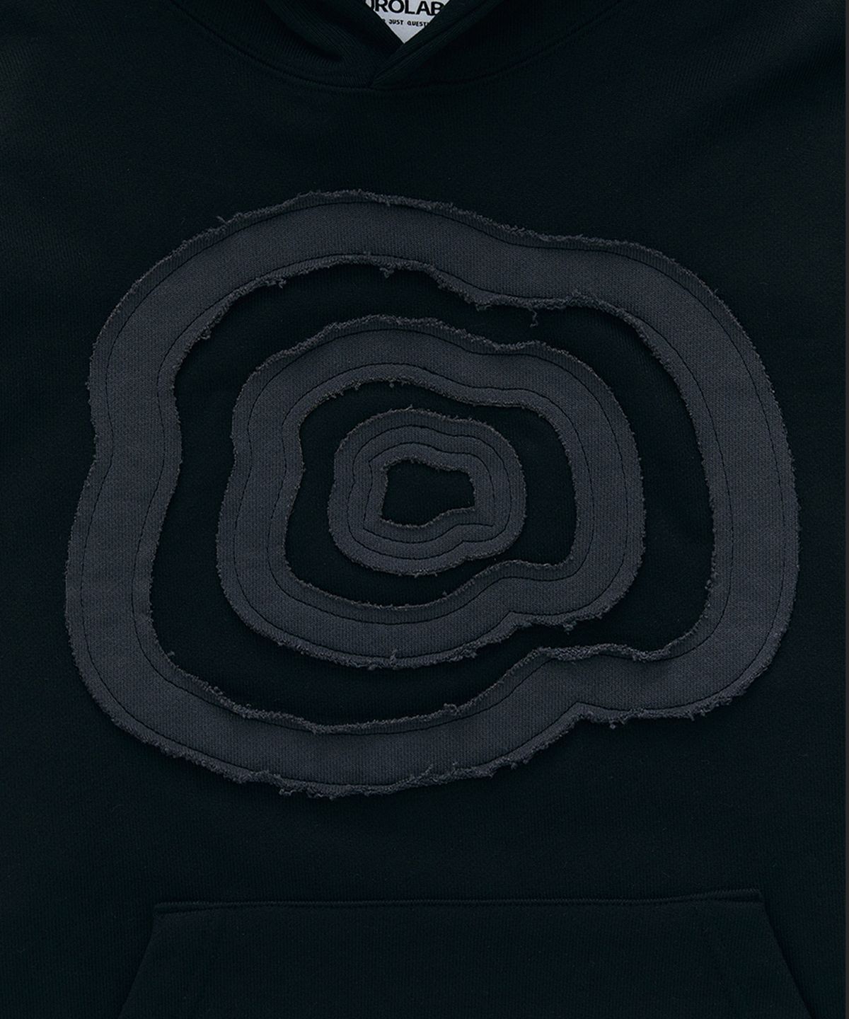큐로랩(QUROLAB) CLOUD APPLIQUE SWEAT HOODIE(BLACK)