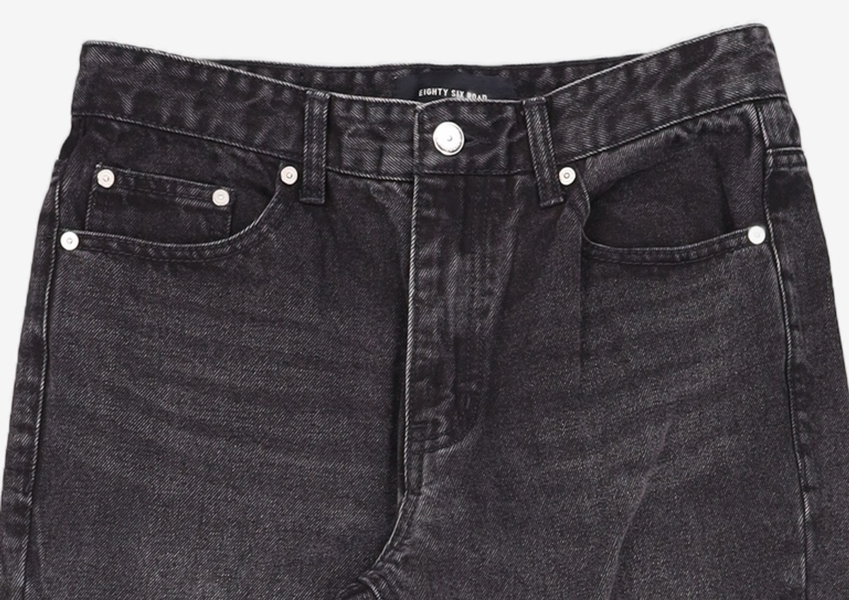 86로드(86ROAD) BLACK NORMAL CHIP / CROP TAPERED 30