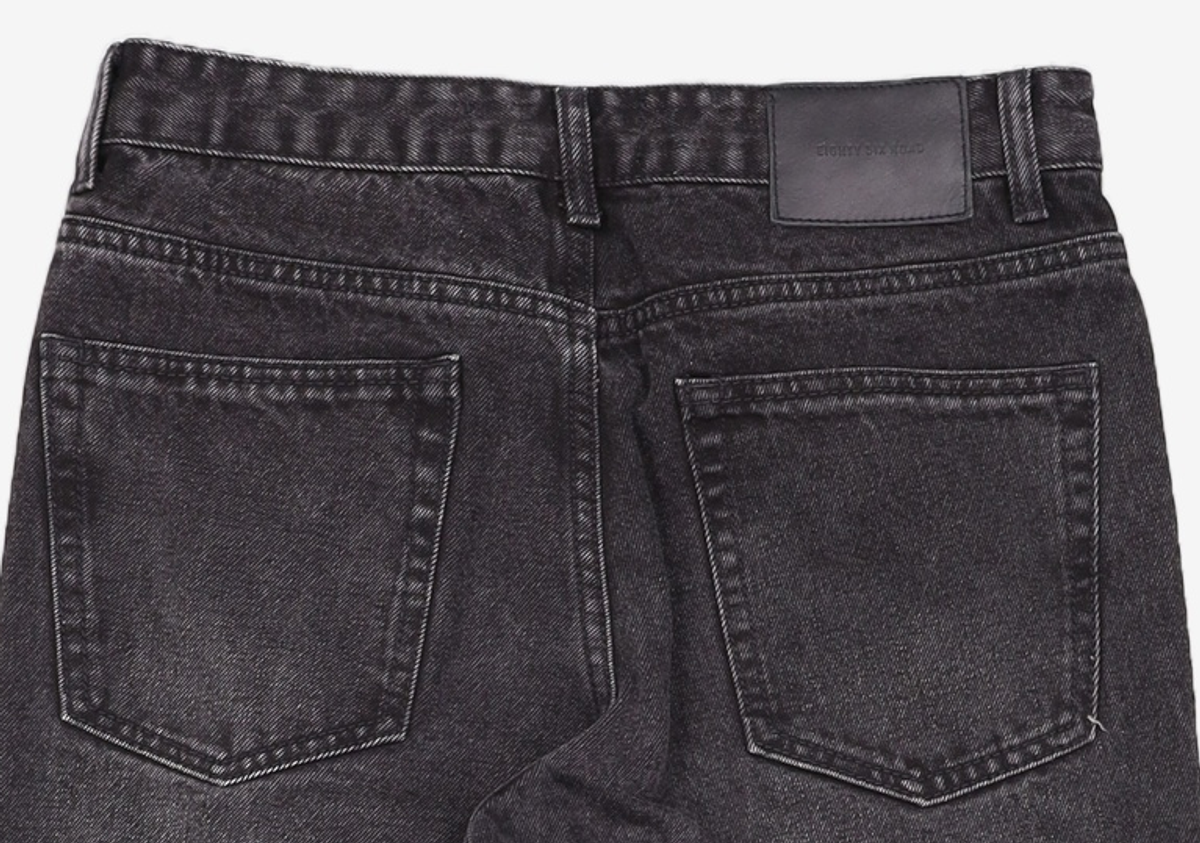 86로드(86ROAD) BLACK NORMAL CHIP / CROP TAPERED 30