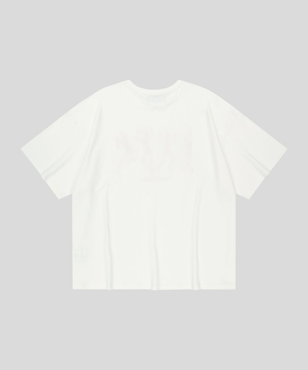 뮤직프리크(MUSICFREAK) Flaim Dancing Skull T-Shirt - White