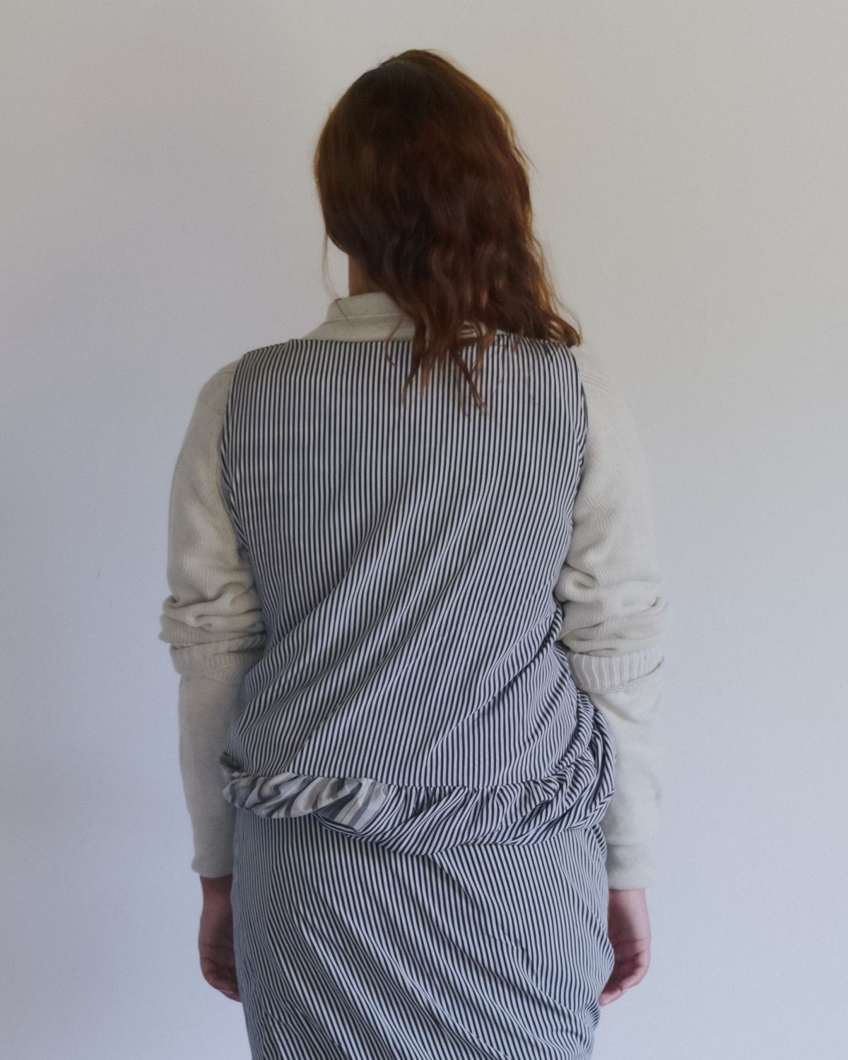 베이스레인지(BASERANGE) BELLA TOP (SILK COTTON DEADSTOCK)