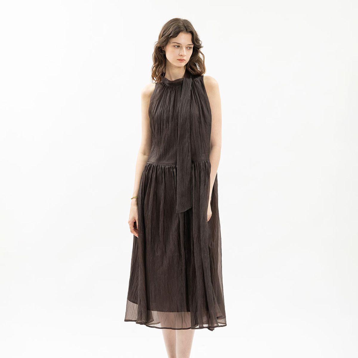 웬스데이딜라잇(WEDNESDAY DELIGHT) WD_Tie neck sheer sleeveless dress_DARK BROWN