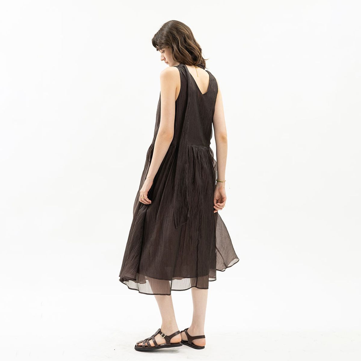 웬스데이딜라잇(WEDNESDAY DELIGHT) WD_Tie neck sheer sleeveless dress_DARK BROWN