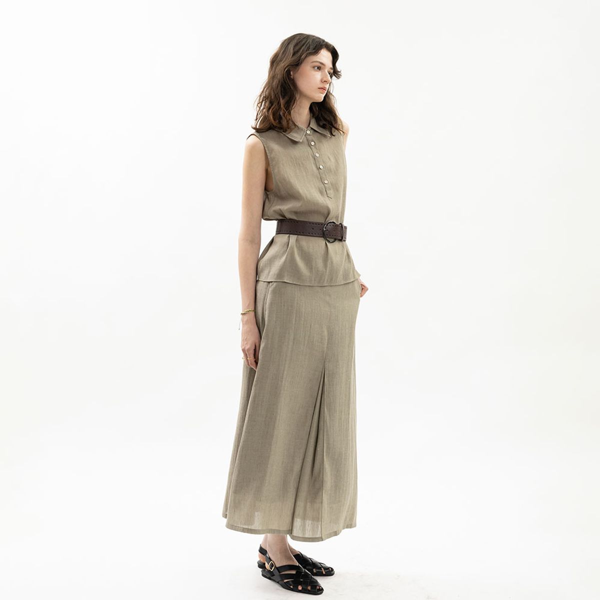 웬스데이딜라잇(WEDNESDAY DELIGHT) WD_Minimal solf vest and skirt set_BEIGE