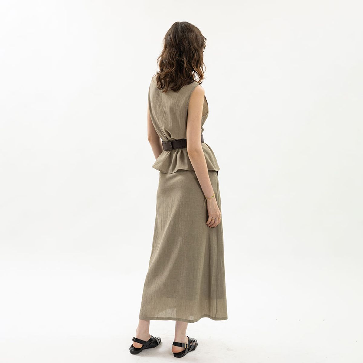 웬스데이딜라잇(WEDNESDAY DELIGHT) WD_Minimal solf vest and skirt set_BEIGE