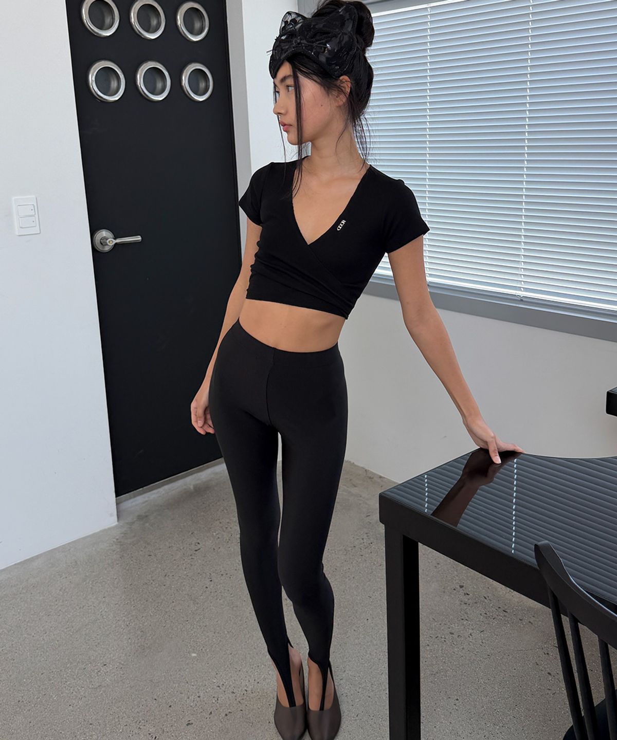 오도어(ODOR) Mellow cardigan - Black