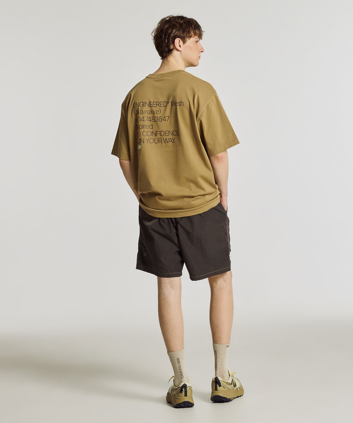뉴발란스(NEW BALANCE) NBNVF31743 / UNI Ndurance 4.5부 우븐 쇼츠 (D/BROWN)