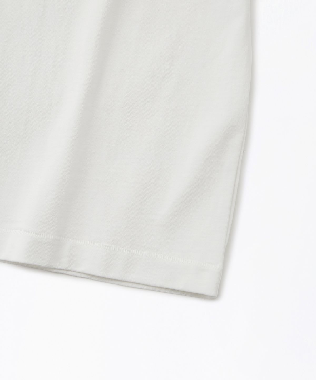 아웃스탠딩(OUTSTANDING) [2PACK] CROP FIT HALF SLEEVE TEE_OFF WHITE/BLACK
