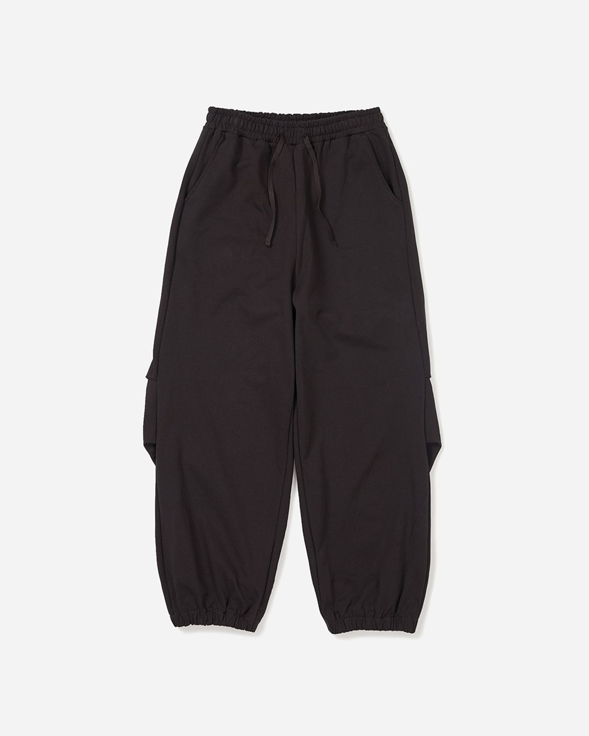 사일런트실러블(SILENTSYLLABLE) Volume jogger pants / Deep umber
