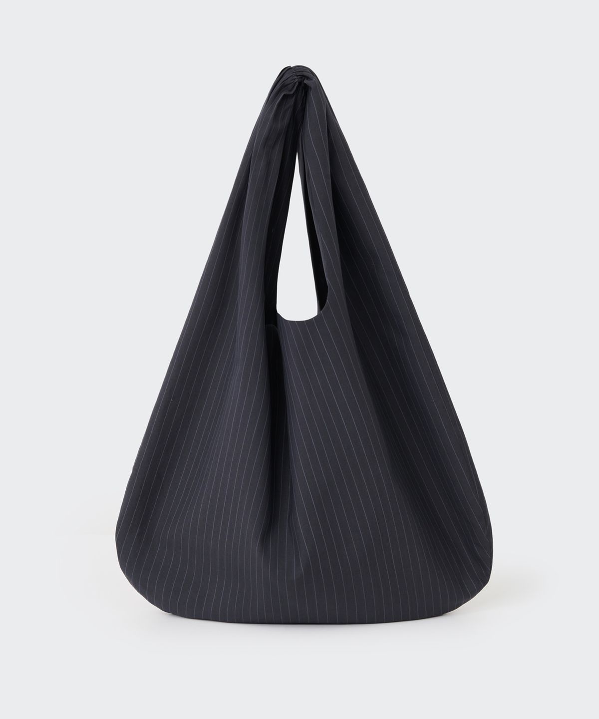 코스모스(COSMOSS) STRIPE SHIRRING SHOULDER BAG (GREY)