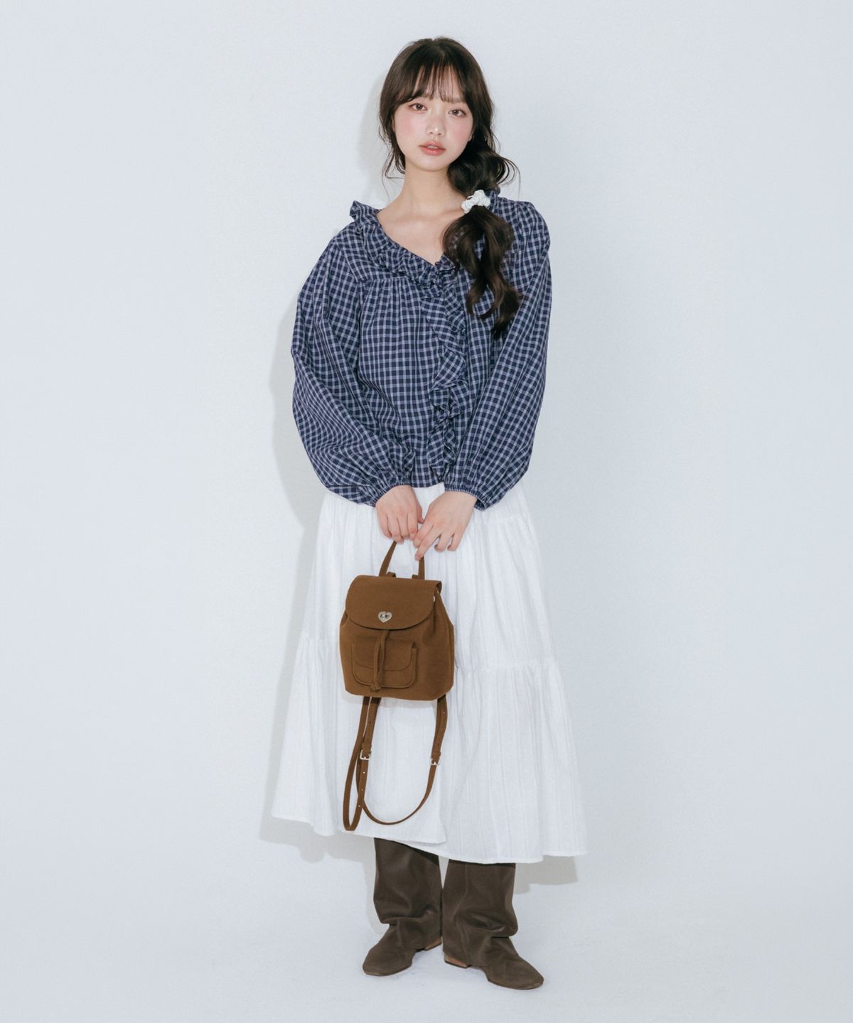 멜로토리(MELLOTORY) 프릴넥 체크 블라우스 (2color)