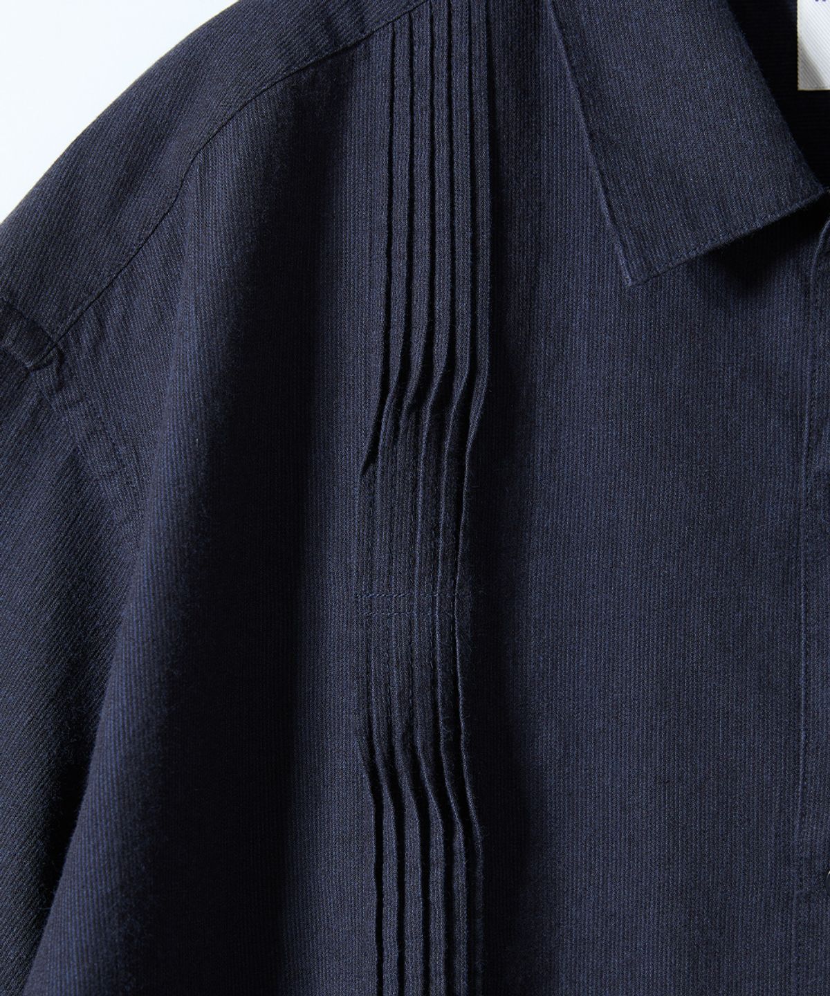 홀리선(HORLISUN) Pleats Havana Stripe Shirt Navy