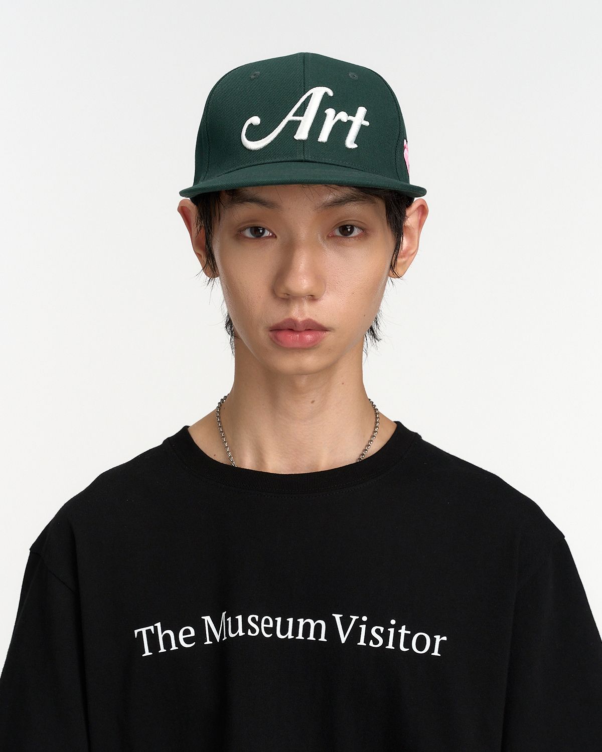 더뮤지엄비지터(THEMUSEUMVISITOR) ART ICON EMBROIDERY CAP (GREEN)