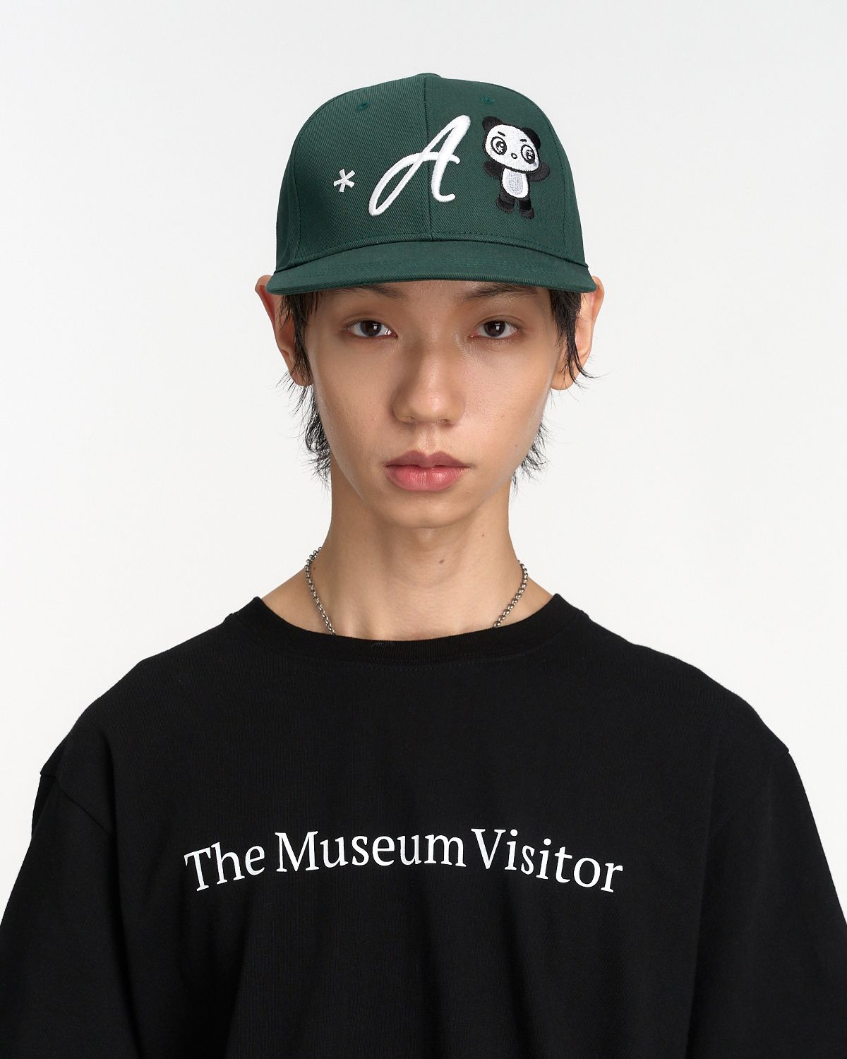 더뮤지엄비지터(THEMUSEUMVISITOR) PANDA EMBROIDERY CAP (GREEN)